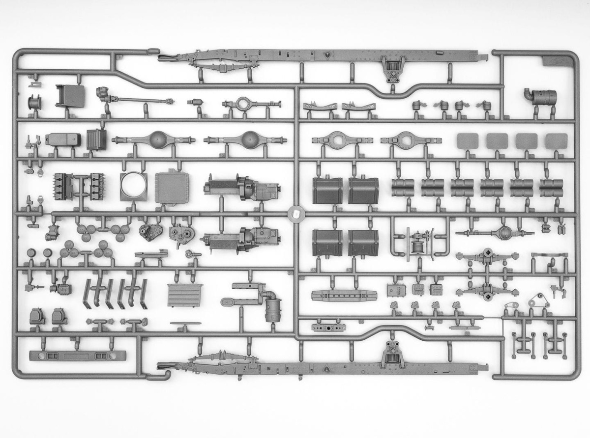 Zdjęcie dodatkowe produktu Kamaz-4310 Ukraińska wojskowa ciężarówka 1:35 ICM 35004