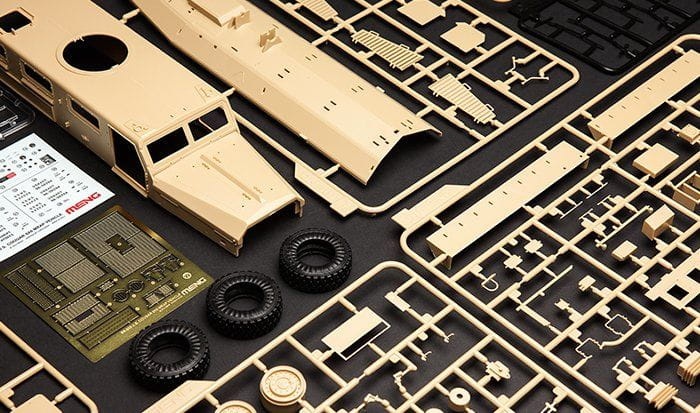 Zdjęcie dodatkowe produktu Amerykański pojazd Cougar 6x6 MRAP 1:35 Meng SS005