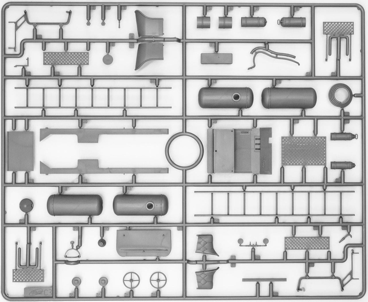 Zdjęcie dodatkowe produktu The Various Tin Lizzie 1:24 ICM DS2402
