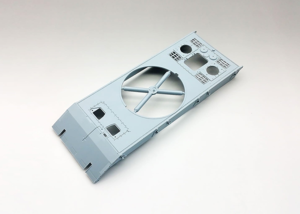 Zdjęcie dodatkowe produktu 8.8cm Flakzwilling Flakpanzer E-100 1:35 Amusing Hobby 35A016
