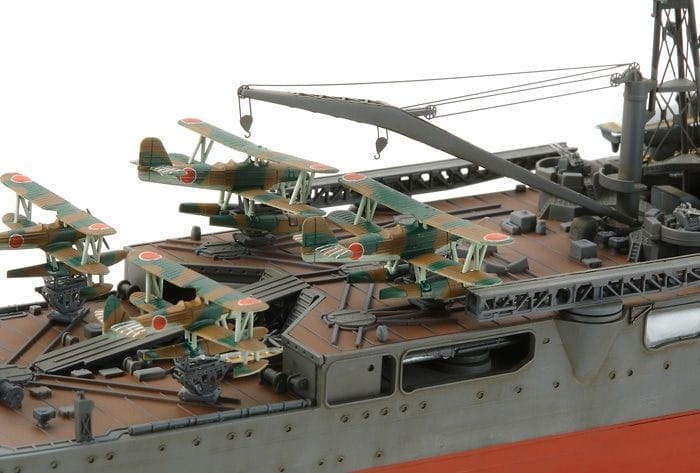 Zdjęcie dodatkowe produktu Chikuma Japoński Ciężki Krążownik 1:350 Tamiya 78027