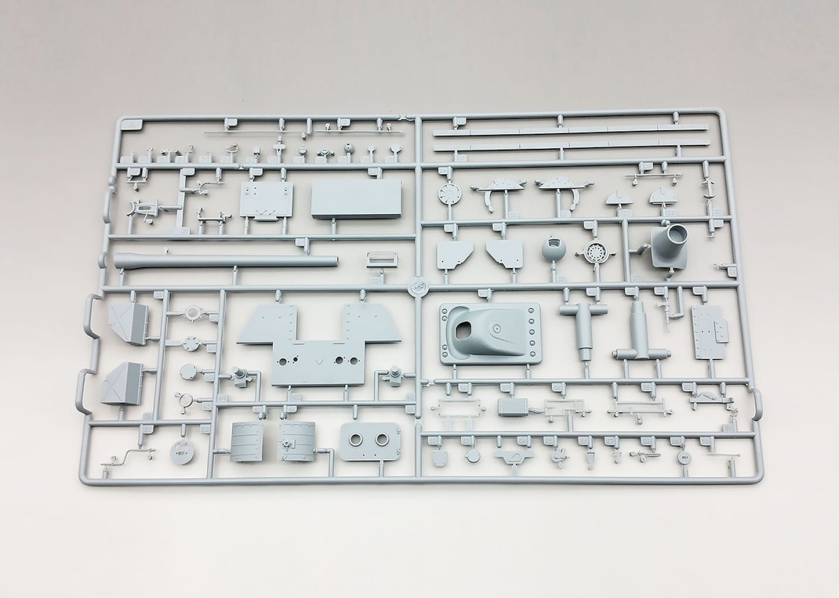 Zdjęcie dodatkowe produktu Jagdpanther II Niemiecki niszczyciel czołgów 1:35 Amusing Hobby 35A011