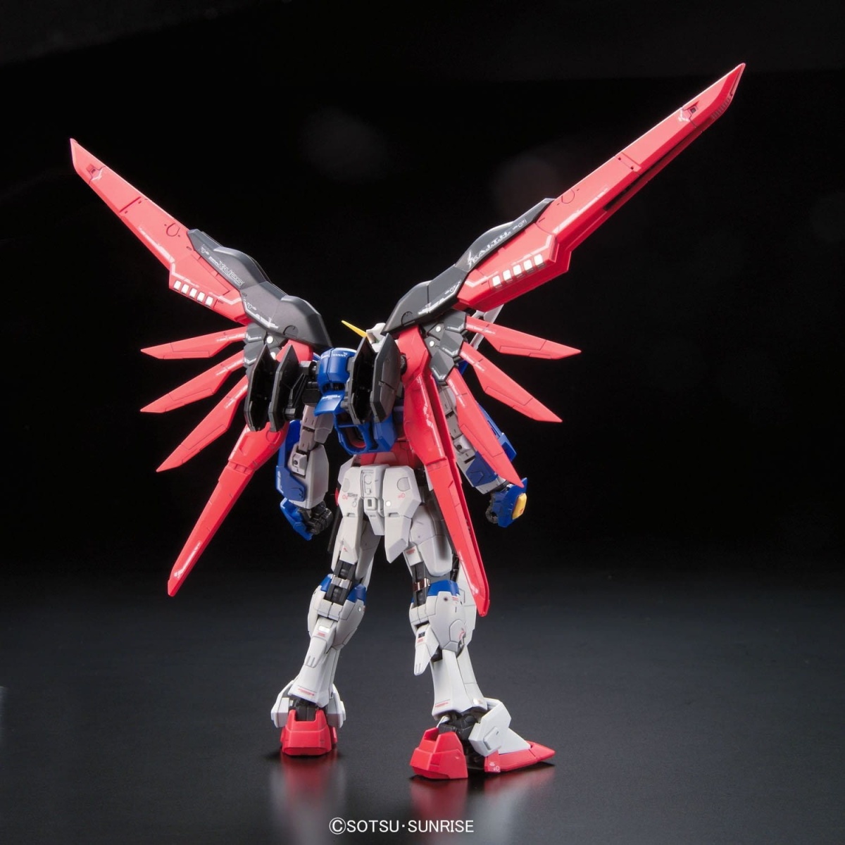 Zdjęcie dodatkowe produktu Gunpla ZGMF-X42S Destiny Gundam RG 1:144