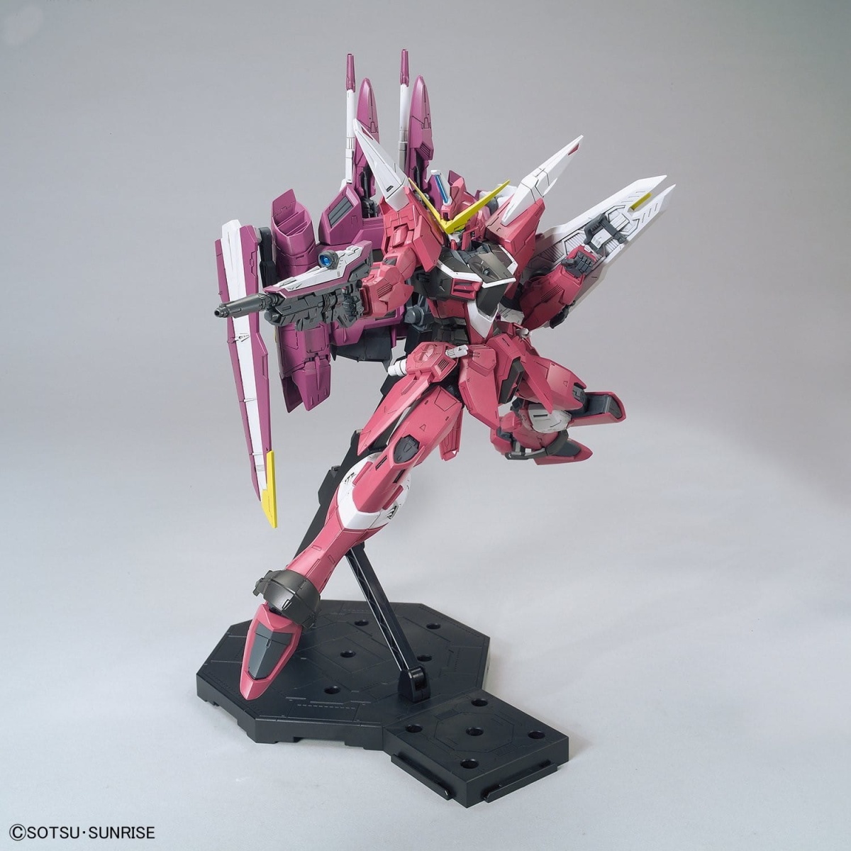 Zdjęcie dodatkowe produktu Gunpla ZGMF-X09A Justice Gundam MG 1:100