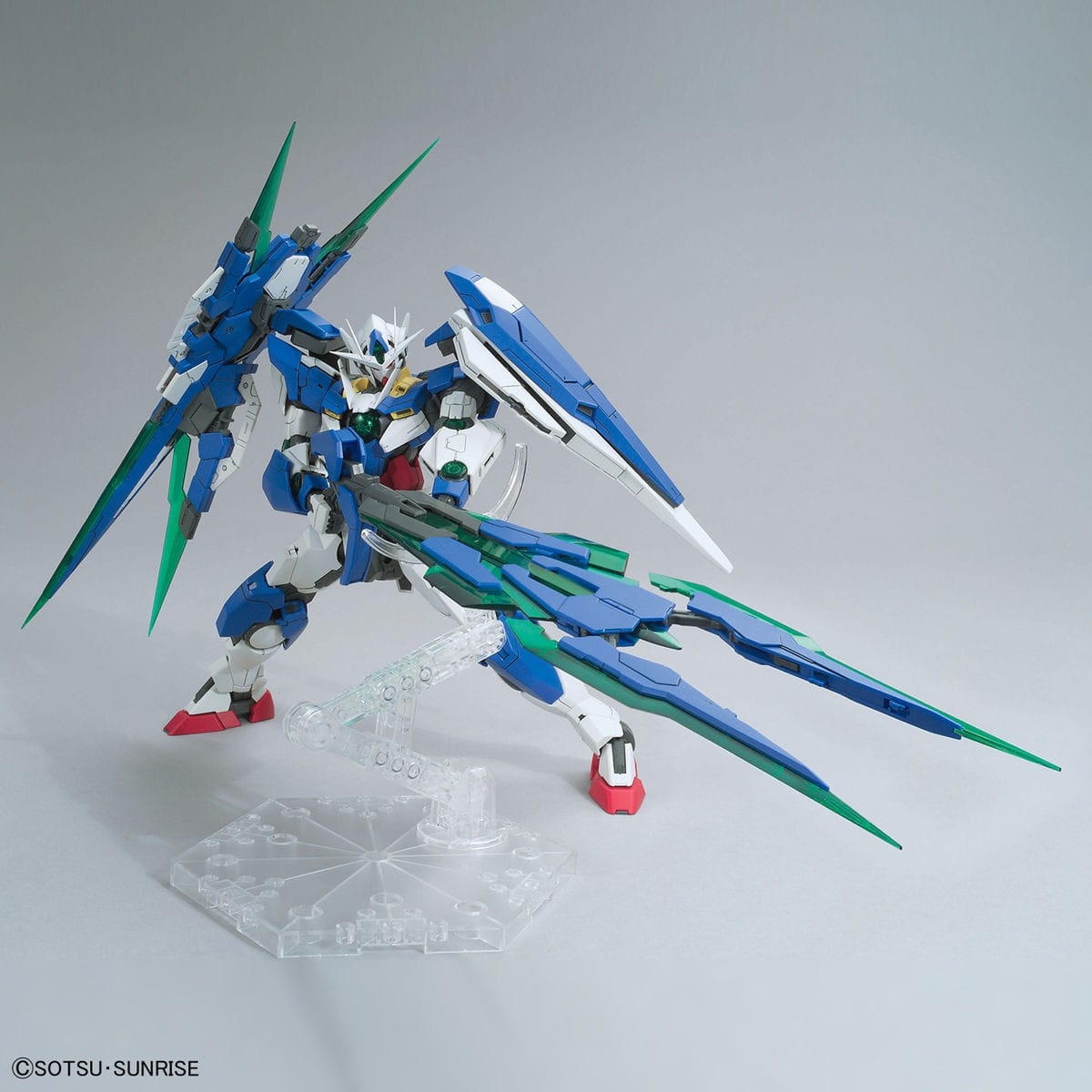 Zdjęcie dodatkowe produktu Gunpla GNT-0000/FS 00 Qan [T] Full Saber MG 1:100
