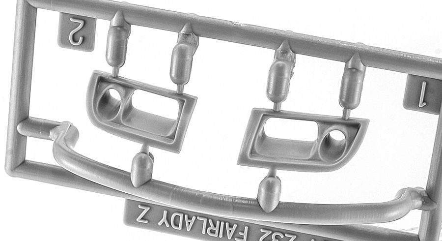 Zdjęcie dodatkowe produktu Nissan Fairlady Z (Z32) Version R Twin Turbo 2by2 (1998) 1:24 Hasegawa 20730