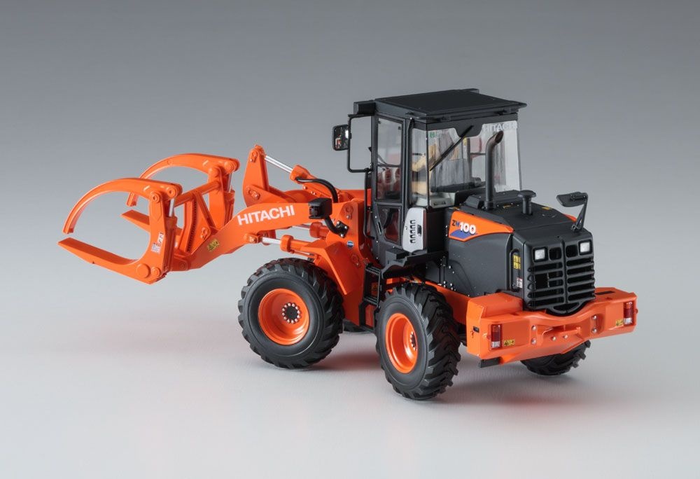 Zdjęcie dodatkowe produktu Ładowarka kołowa Hitachi ZW100-6 Maszyna robocza z chwytakiem do kłód 1:35 Hasegawa 66105