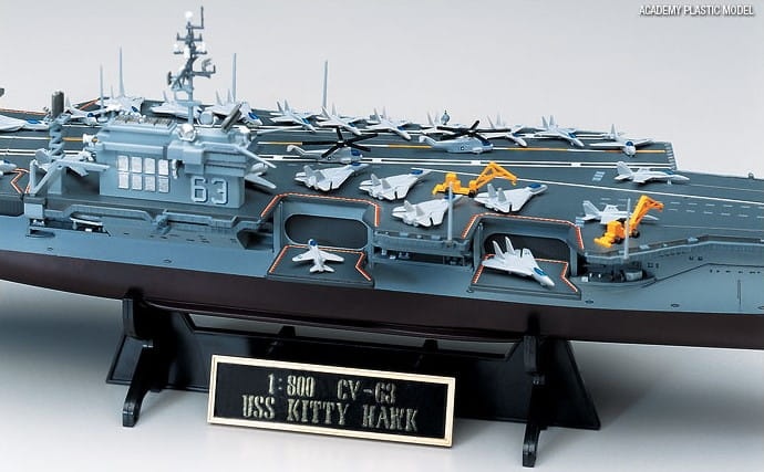 Zdjęcie dodatkowe produktu CV-63 USS Kittyhawk 1:800 Academy 14210