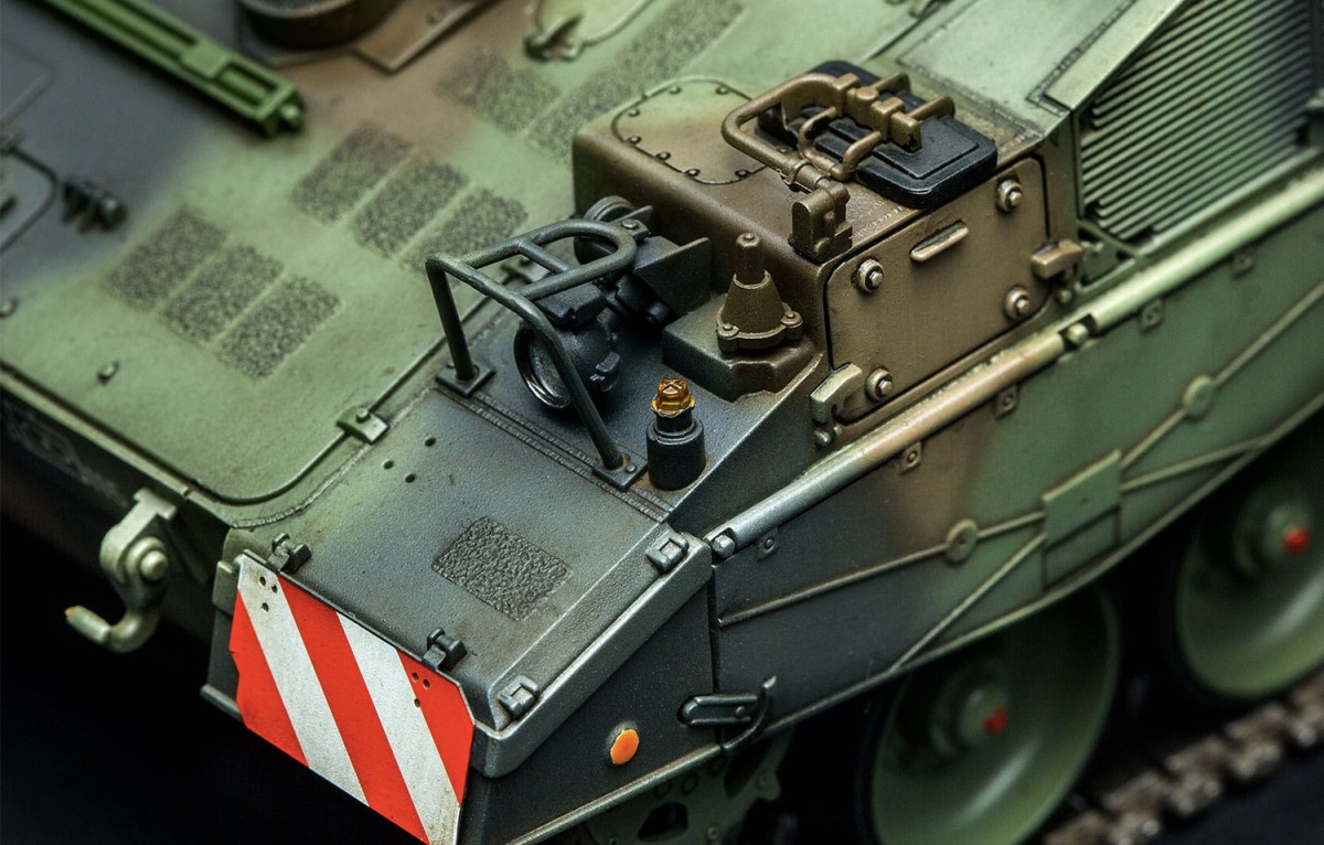 Zdjęcie dodatkowe produktu Niemiecka samobieżna haubica Panzerhaubitze 2000 1:35 Meng TS012