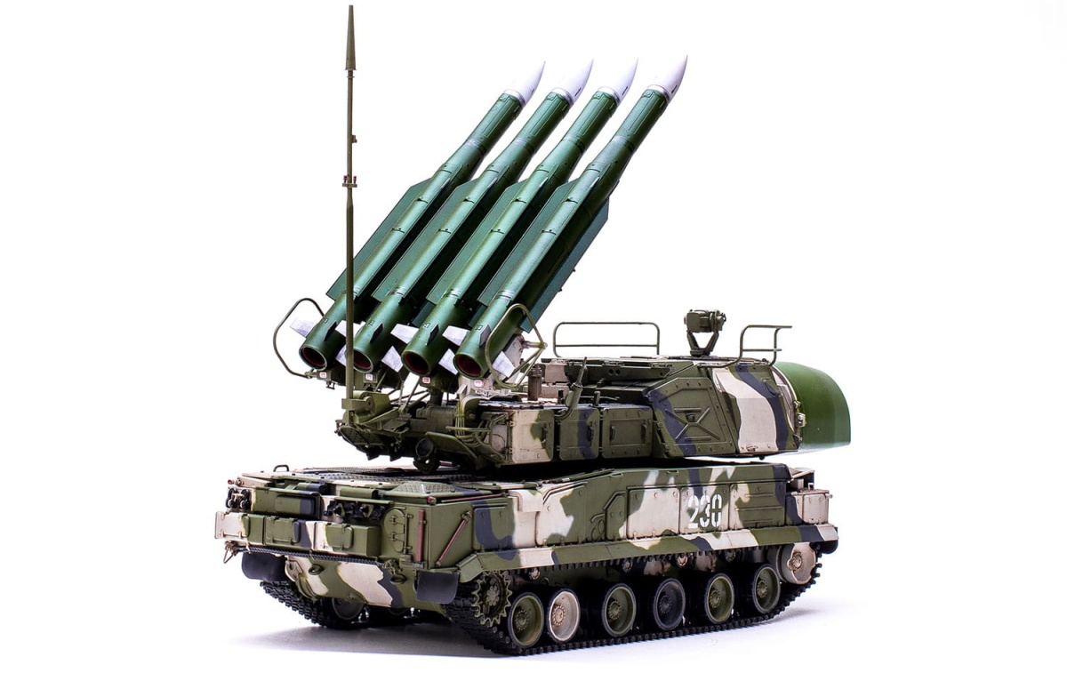 Zdjęcie dodatkowe produktu Rosyjski system rakietowy obrony powietrznej 9K37M1 BUK 1:35 Meng SS014