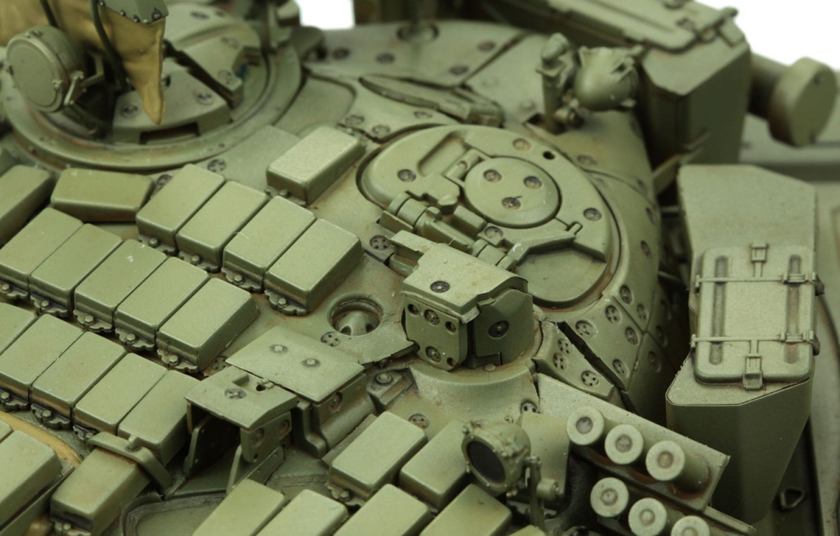 Zdjęcie dodatkowe produktu Rosyjski główny czołg bojowy T-72B1 1:35 Meng TS033