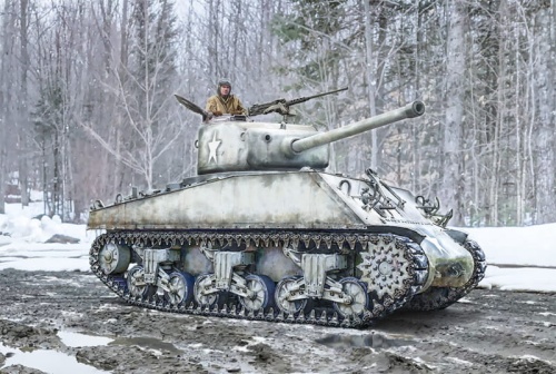 M4A3 76 mm Wet Sherman 1:35 Italeri 96440