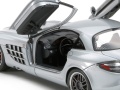Zdjęcie dodatkowe produktu Mercedes-Benz SLR McLaren 722 Edition 1:24 Tamiya 24317