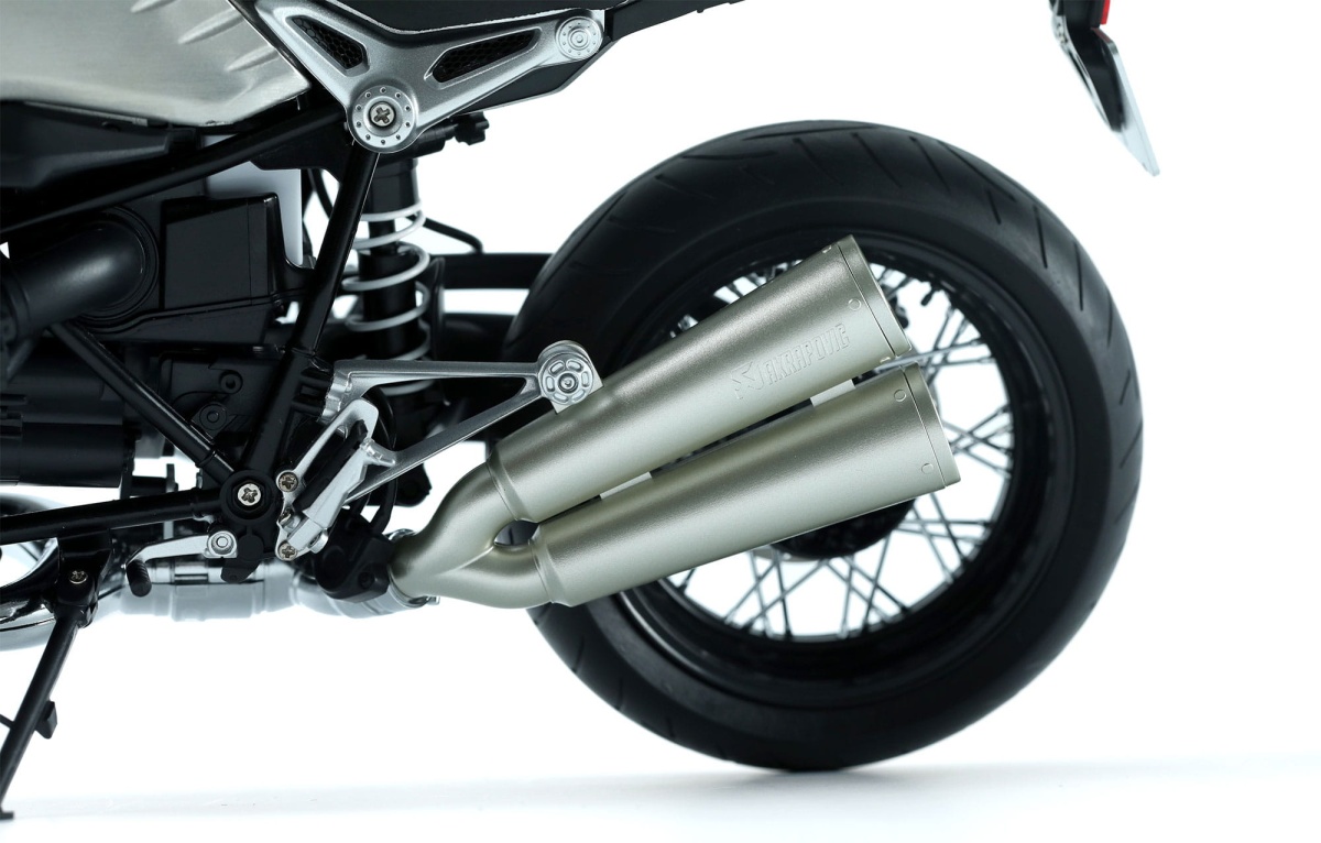 Zdjęcie dodatkowe produktu BMW R nineT (Pre-colored Edition) 1:9 Meng MT003S