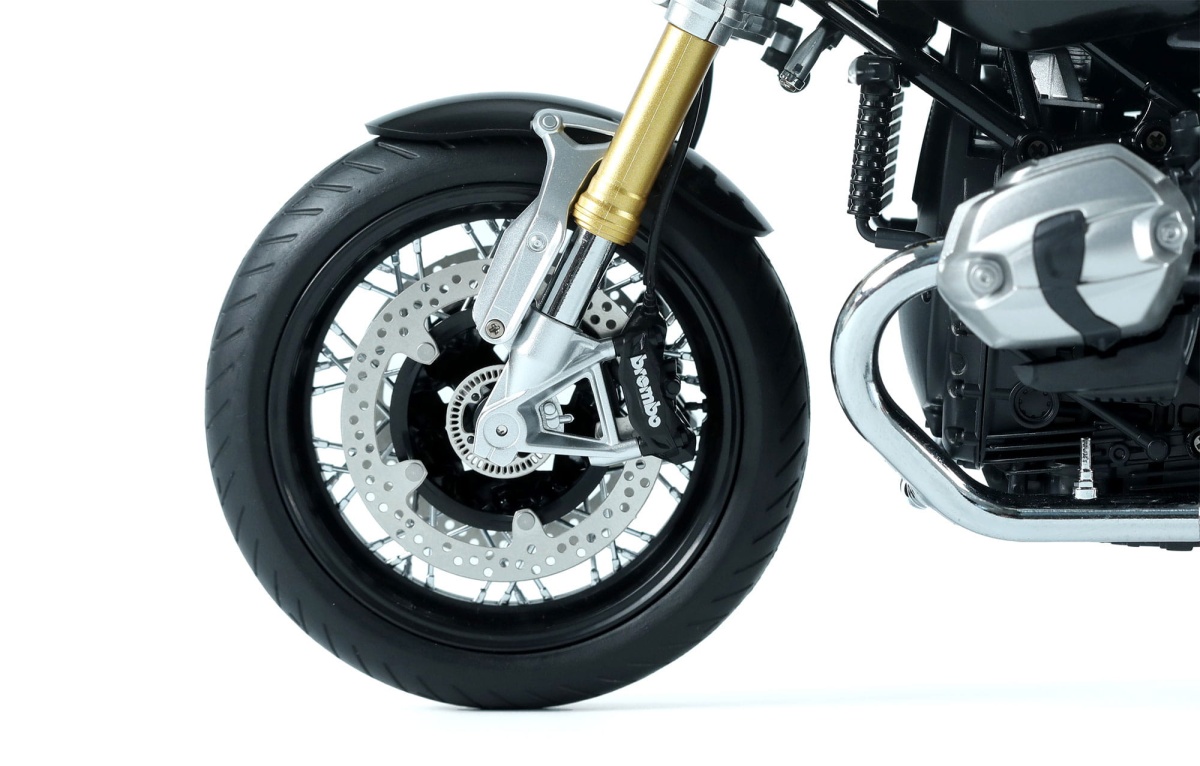 Zdjęcie dodatkowe produktu BMW R nineT (Pre-colored Edition) 1:9 Meng MT003S