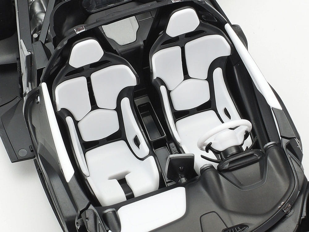 Zdjęcie dodatkowe produktu McLaren Senna 1:24 Tamiya 24355
