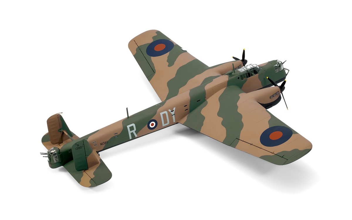 Zdjęcie dodatkowe produktu Armstrong Whitworth Whitley Mk.V 1:72 Airfix 08016