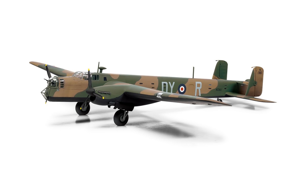 Zdjęcie dodatkowe produktu Armstrong Whitworth Whitley Mk.V 1:72 Airfix 08016