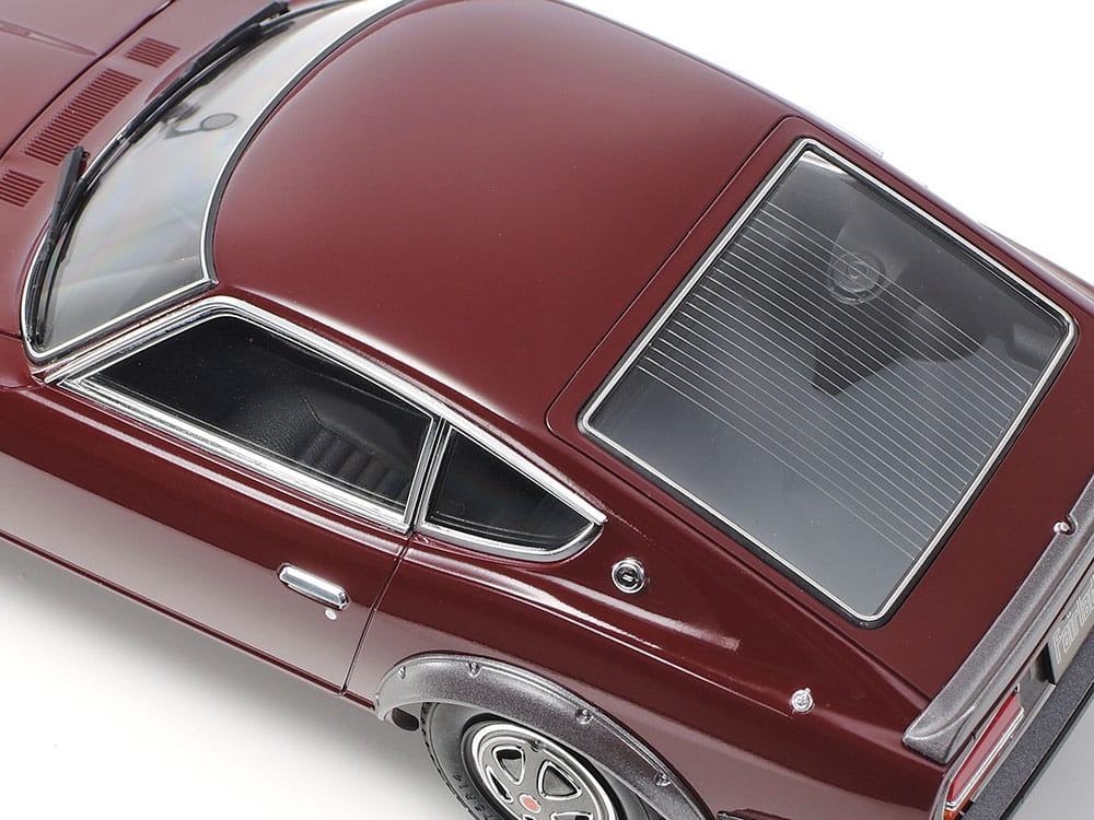 Zdjęcie dodatkowe produktu Nissan Fairlady 240ZG 1:24 Tamiya 24360
