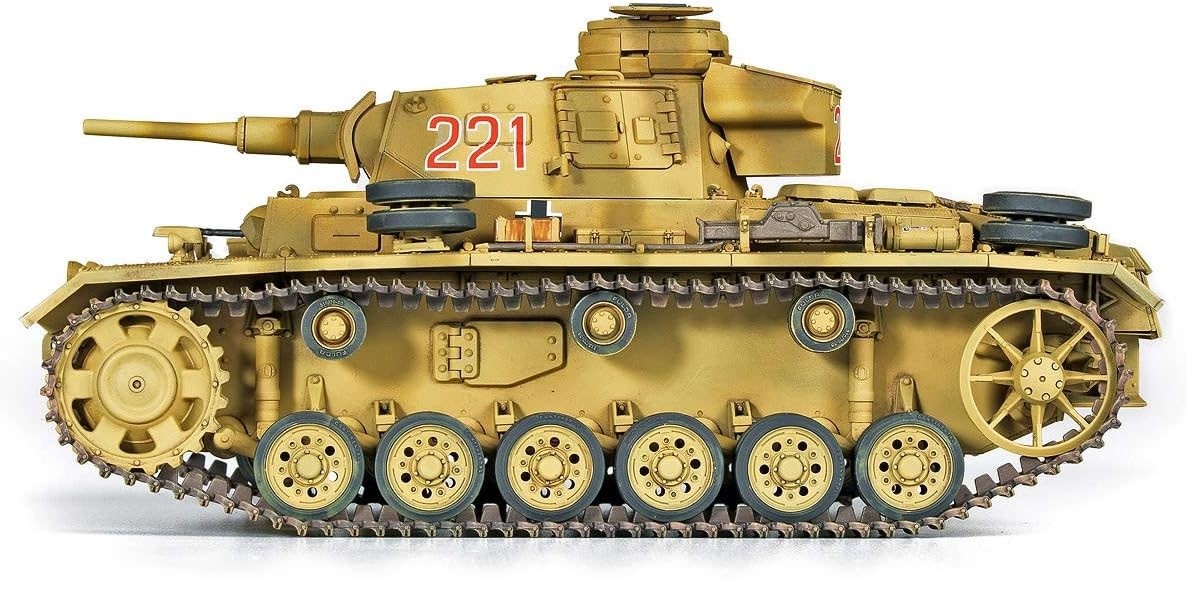 Zdjęcie dodatkowe produktu German Panzer III Ausf. J North Africa 1:35 Academy 13531