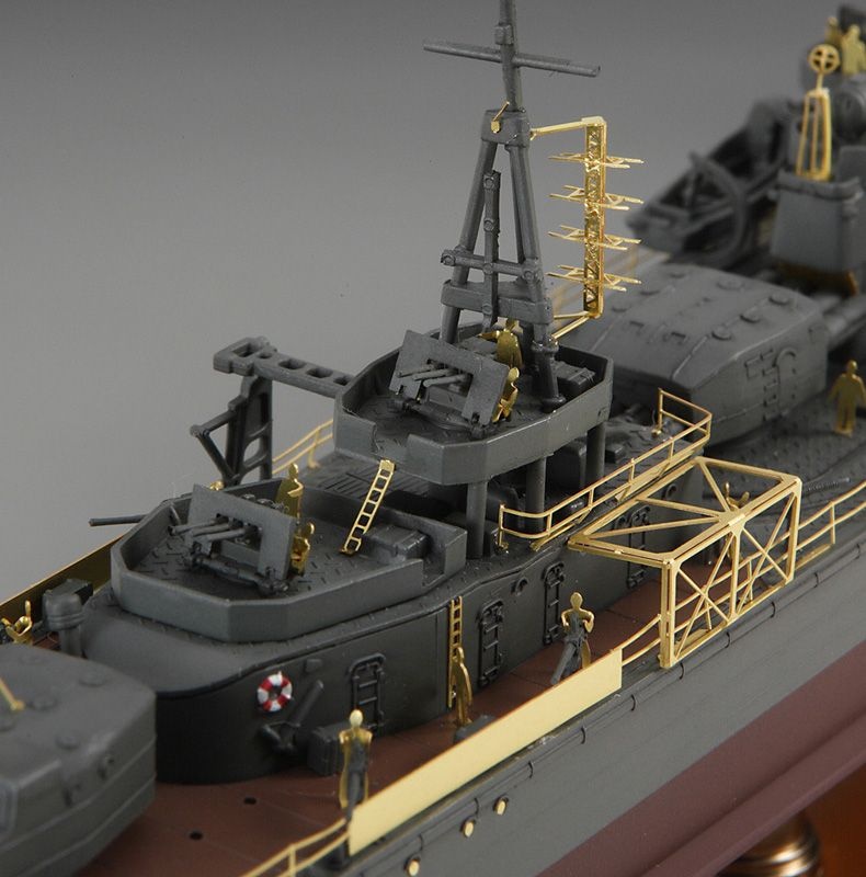 Zdjęcie dodatkowe produktu IJN Destroyer Type Koh Yukikaze "Operation Ten-Go 1945 Detail Up Version" 1:350 Hasegawa 40110