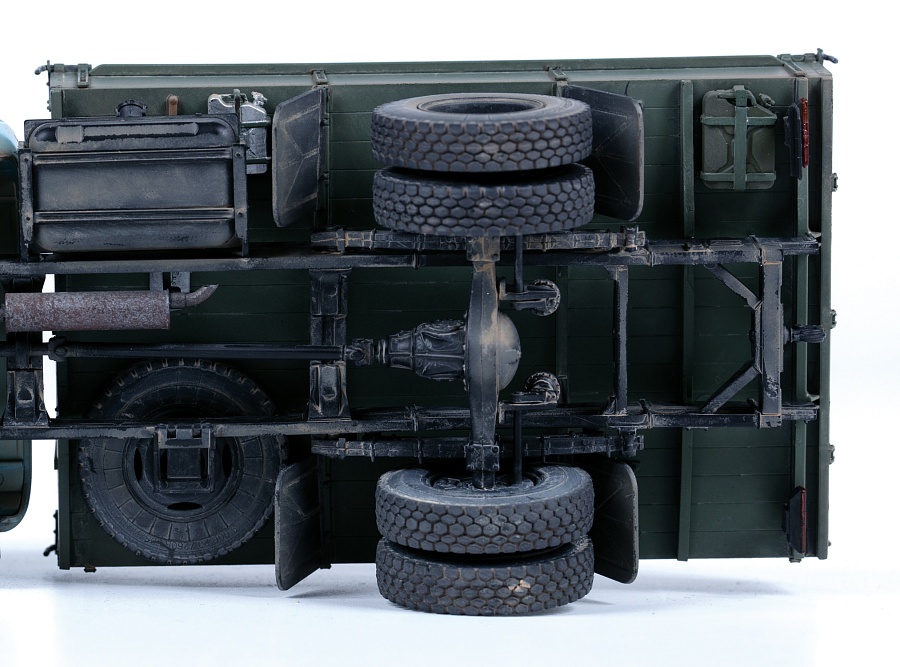 Zdjęcie dodatkowe produktu Soviet Truck ZiL-130 1:35 Zvezda 3712