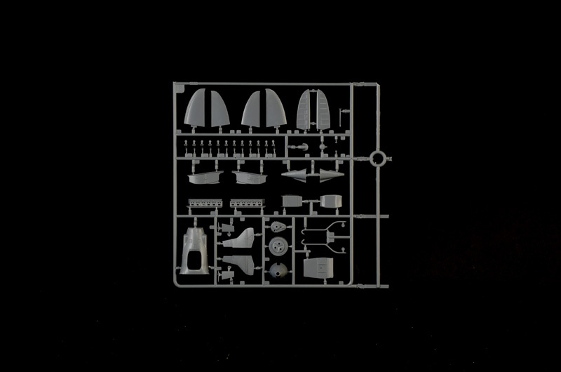 Zdjęcie dodatkowe produktu Macchi.202 Folgore 1:32 Italeri 2518