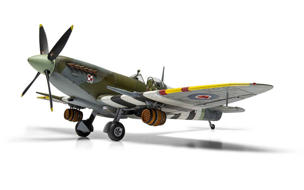 Zdjęcie dodatkowe produktu Supermarine Spitfire Mk.IXc - Flying Dray 1:24 Airfix 17001A