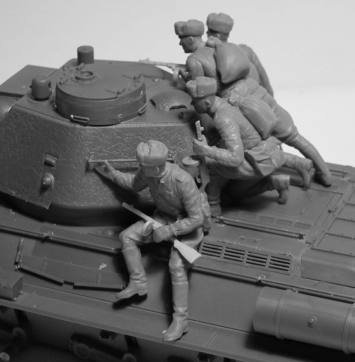 Zdjęcie dodatkowe produktu Soviet Tank Riders (1943-1945) 1:35 ICM 35640