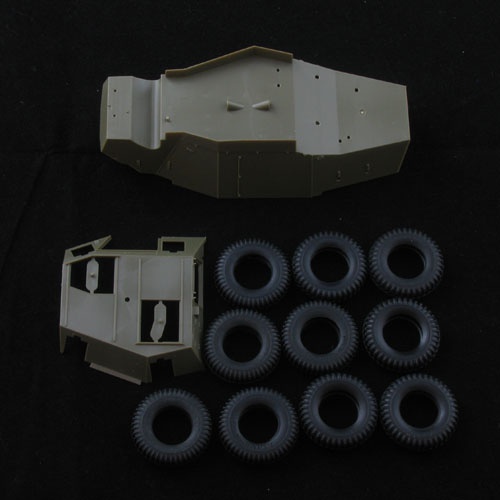Zdjęcie dodatkowe produktu Humber Scout Car Mk. I w/twin k-gun (D-day version) 1:35 Bronco CB35016