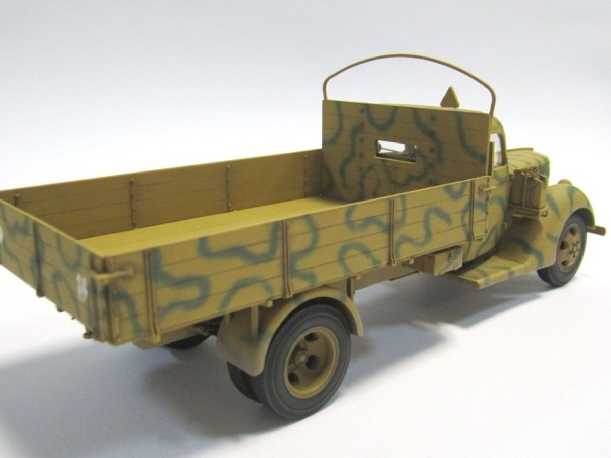 Zdjęcie dodatkowe produktu V3000S (produkcja 1941) 1:35 ICM 35411