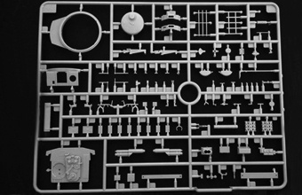 Zdjęcie dodatkowe produktu Niemiecki ciągnik artyleryjski z okresu II wojny światowej Morserzugmittel 35 (T) 1:35 Bronco CB35196