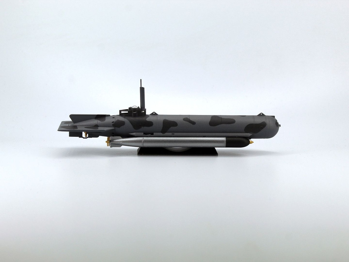 Zdjęcie dodatkowe produktu Niemiecki miniaturowy okręt podwodny typu Molch z okresu II WŚ 1:72 ICM S019