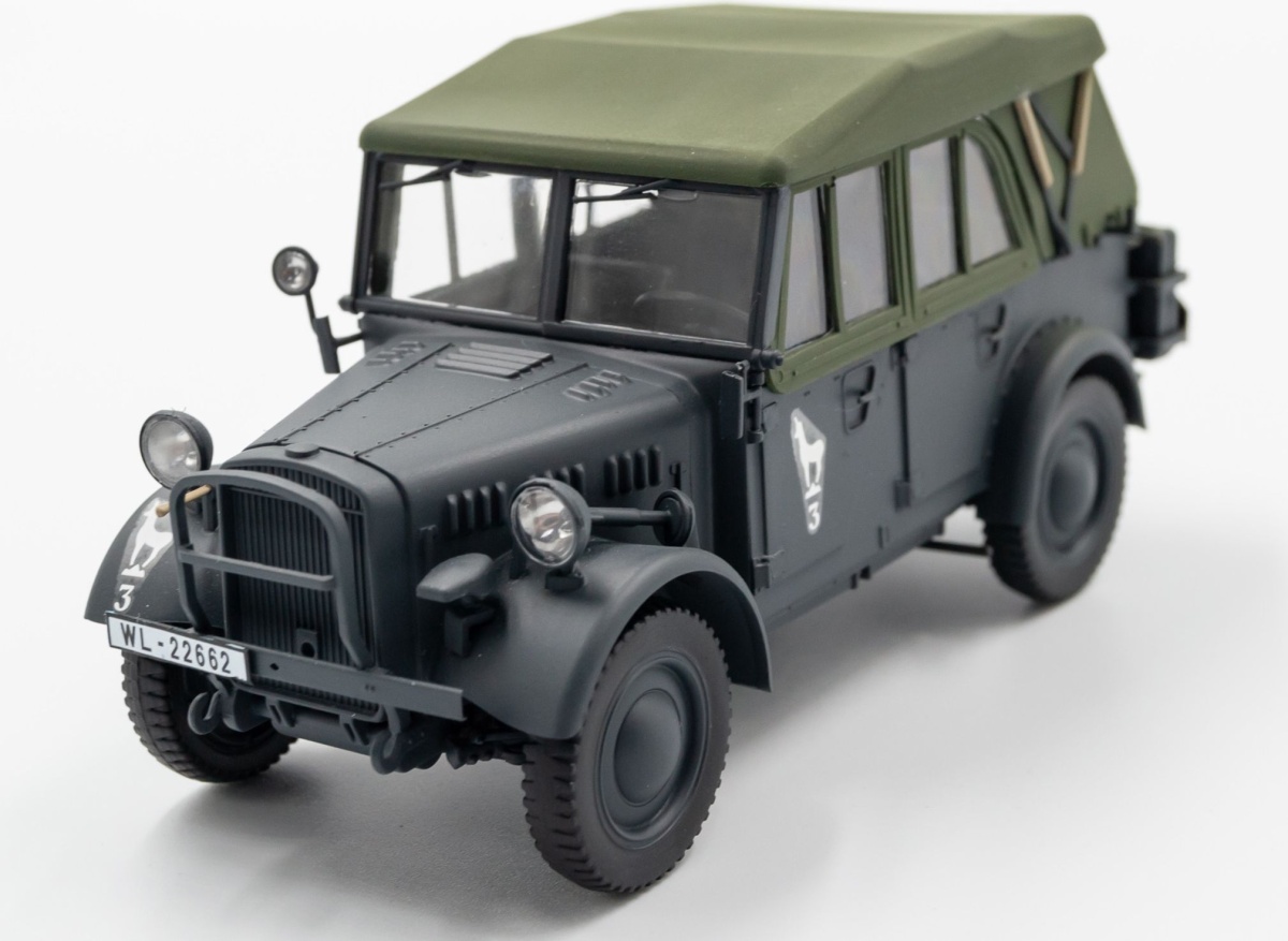 Zdjęcie dodatkowe produktu Niemiecki lekki samochód osobowy z II WŚ le.gl.Einheitz-Pkw Kfz.1 Soft Top 1:35 ICM 35582