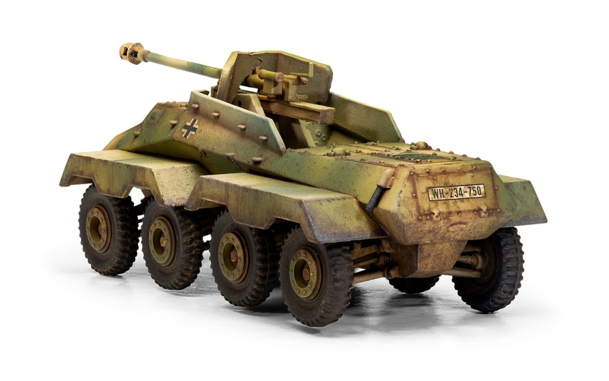 Zdjęcie dodatkowe produktu Samochód pancerny Sd.Kfz.234 1:76 Airfix 01311V