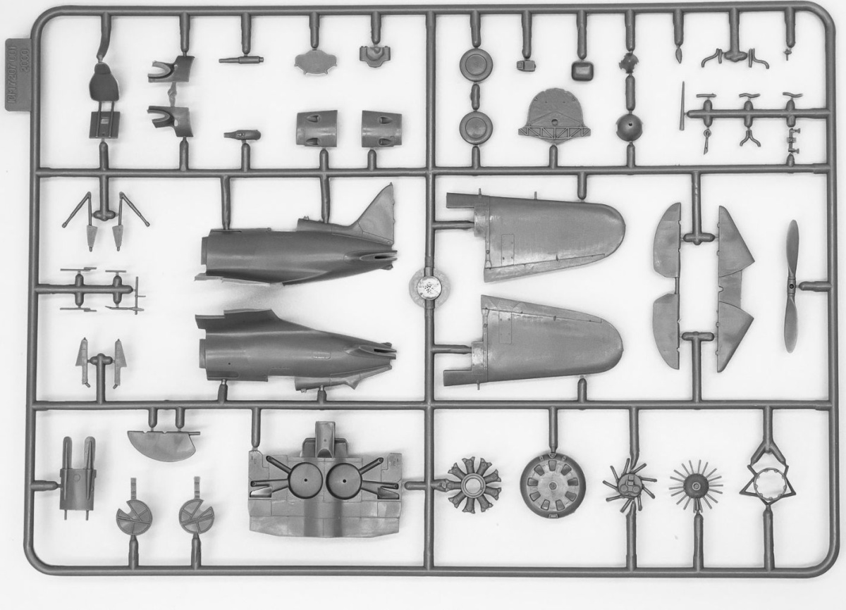 Zdjęcie dodatkowe produktu I-16 type 28 WWII Soviet Fighter 1:72 ICM 72073