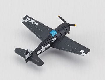 Zdjęcie IJN Yamato "Operation Ten-Go 1945" z amerykańskimi samolotami pokładowymi 1:450 Hasegawa SP656