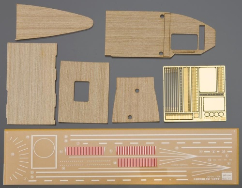 Drewniany pokład do lotniskowca Akagi (trzy pokłady startowe) 1:700 Hasegawa 72124