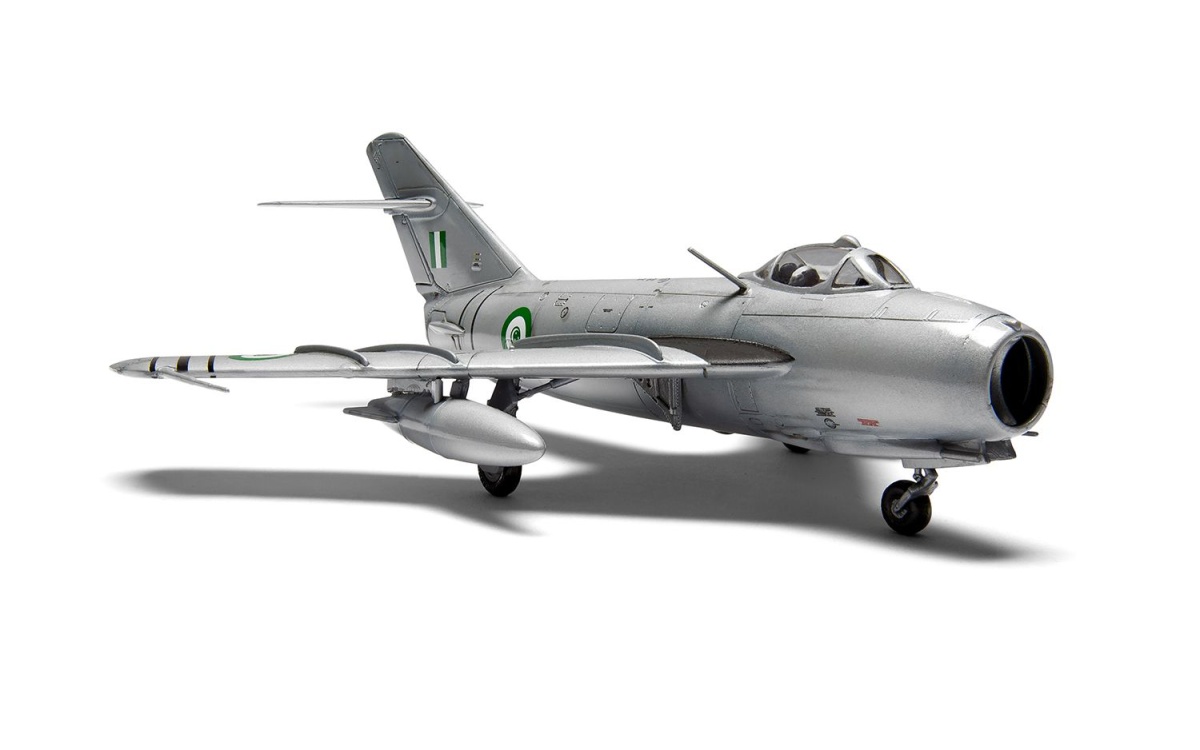 Zdjęcie Mikoyan-Gurevich MiG-17F 'Fresco' 1:72 Airfix 03091A