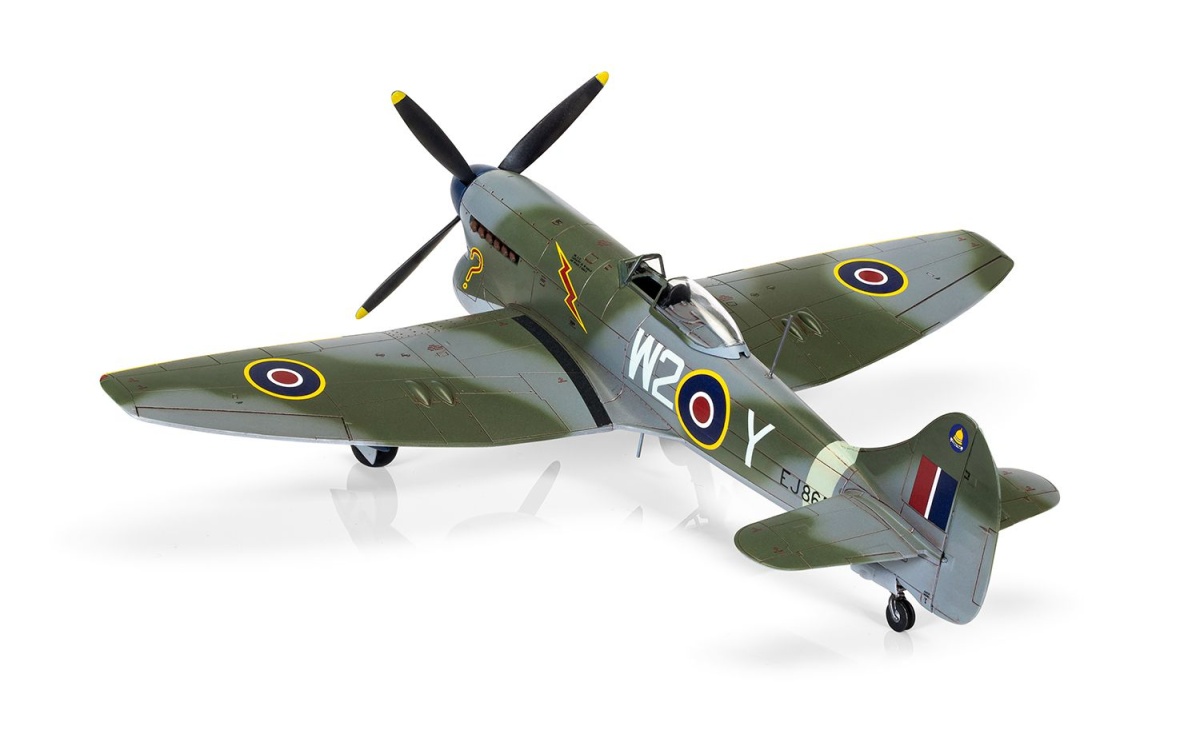 Zdjęcie Hawker Tempest Mk. V Post War 1:72 Airfix 02110