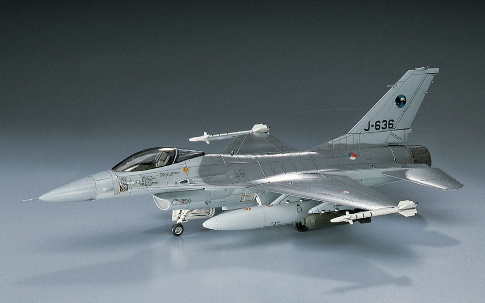 Zdjęcie dodatkowe produktu F-16A Plus Fighting Falcon 1:72 Hasegawa B1