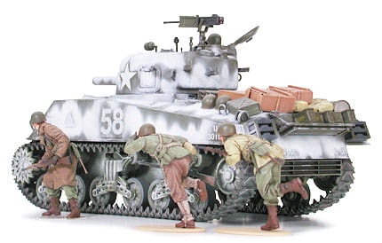 Zdjęcie dodatkowe produktu M4A3 Sherman 105mm Howitzer US Medium Tank 1:35 Tamiya 35251