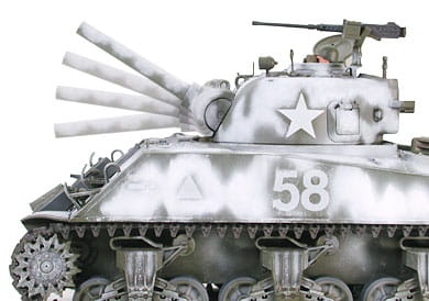 Zdjęcie dodatkowe produktu M4A3 Sherman 105mm Howitzer US Medium Tank 1:35 Tamiya 35251