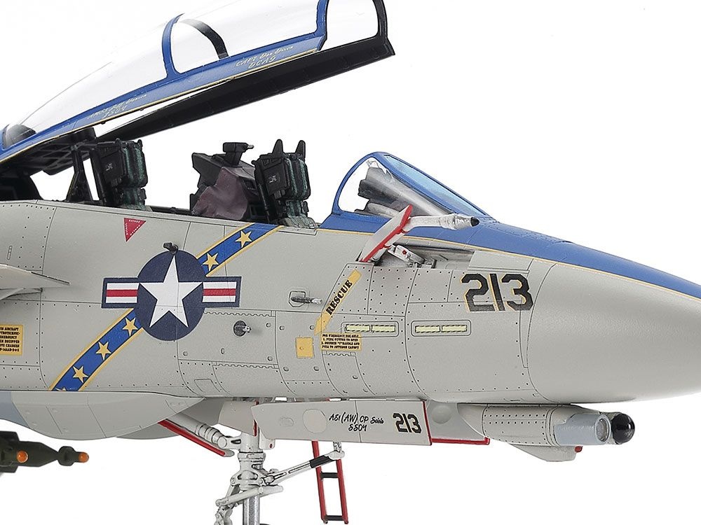 Zdjęcie Grumman F-14D Tomcat 1:72 Tamiya 60795