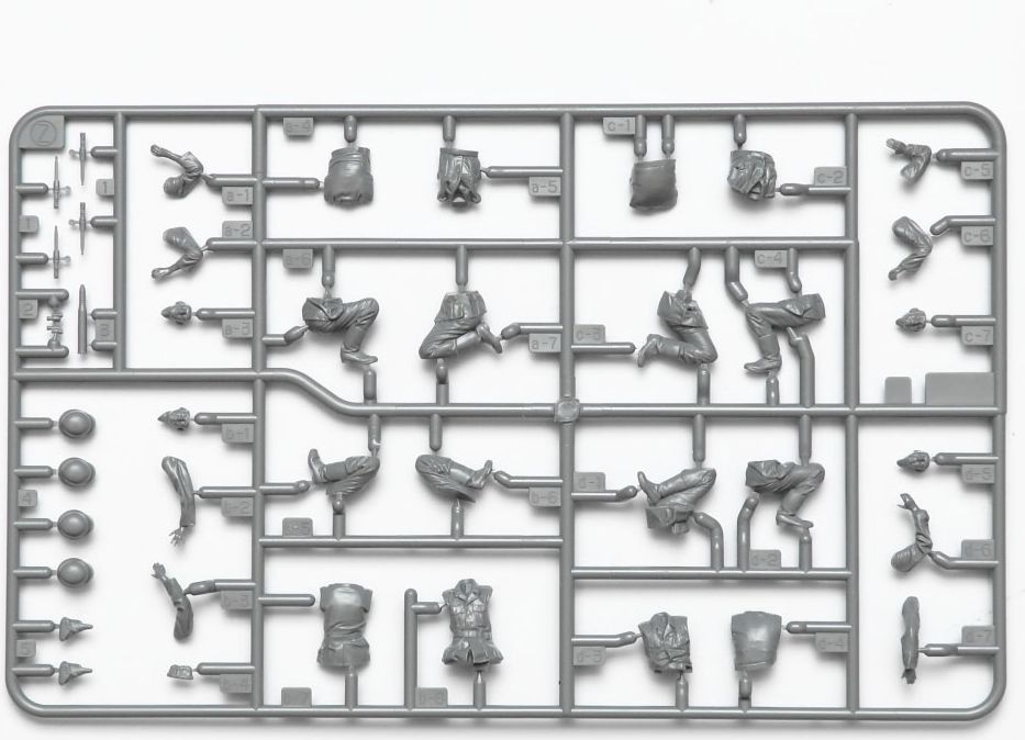 Zdjęcie Niemieckie działo przeciwpancerne 5 cm Pak38 z obsługą 1:35 Tamiya 35392
