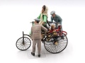 Zdjęcie Benz Patent-Motorwagen 1886 z panią Benz i synami 1:24 ICM 24041