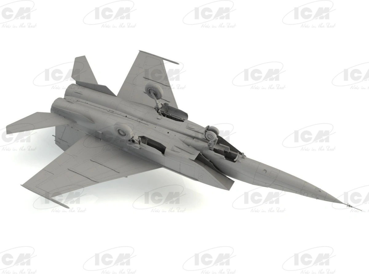 Zdjęcie MiG-25 RU 1:72 ICM 72176