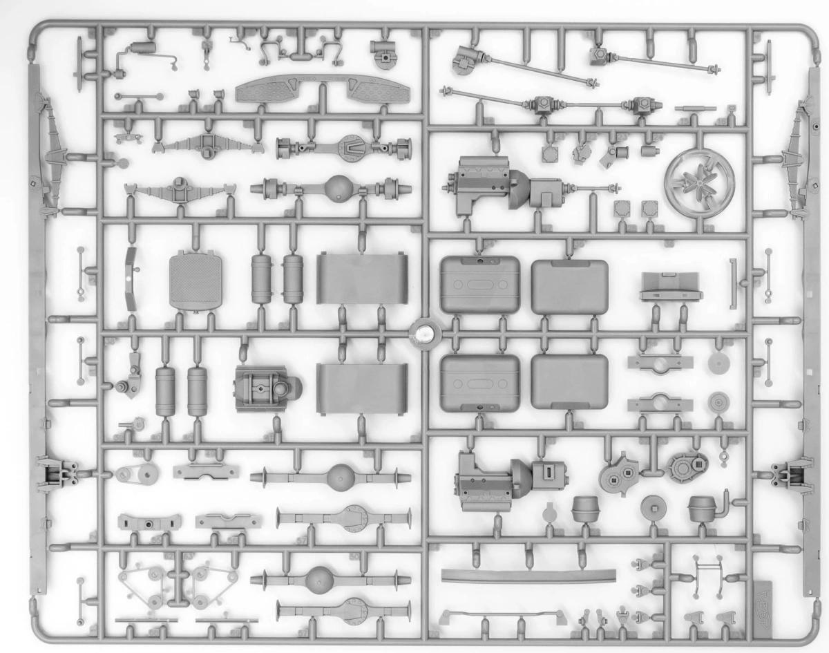 Zdjęcie Czarnobyl set 2 "Strażacy" (wóz strażacki AC-40-137A, 4 figurki i diorama) 1:35 ICM 35902