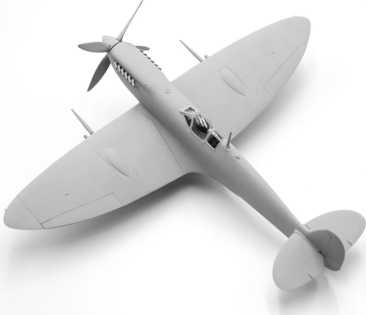 Zdjęcie Spitfire Mk VII 1:48 ICM 48062