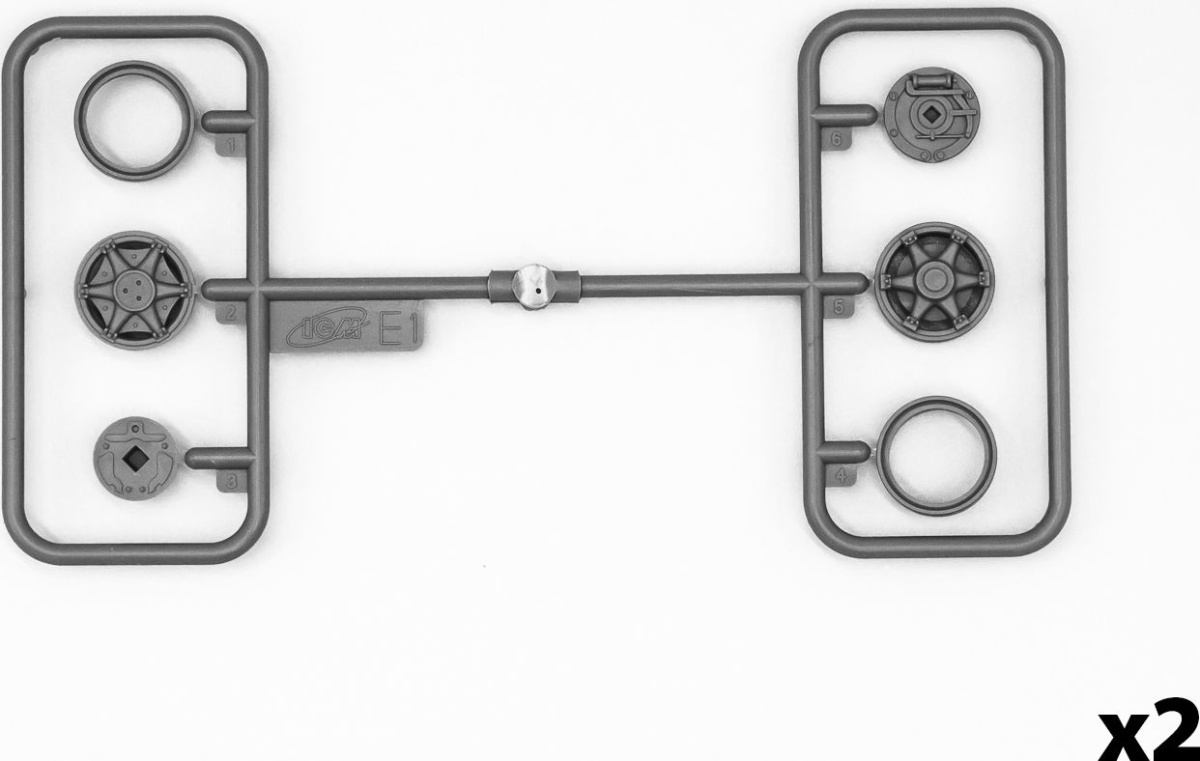 Zdjęcie Sankas WWII Wehrmacht Ambulance Trucks 1:35 ICM DS3523